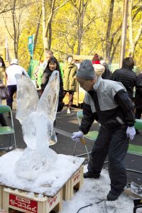 2017尾ノ内交流会　氷の彫刻作り