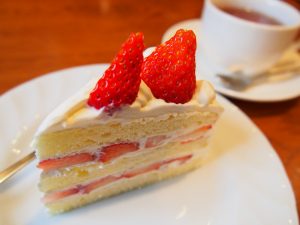 秩父のカフェカカリアの手作りショートケーキ
